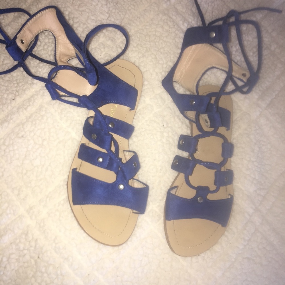 Gladiator sandals in a Dodger blue size 3 kids